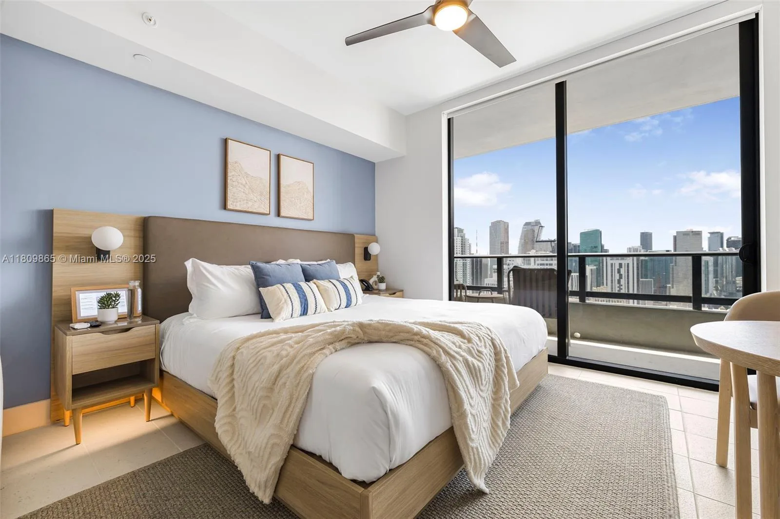 159 NE 6th St # 3610, Miami, FL 33132 photo 8