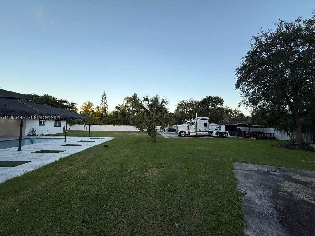 15750 SW 216th St, Miami, FL 33170 photo 6