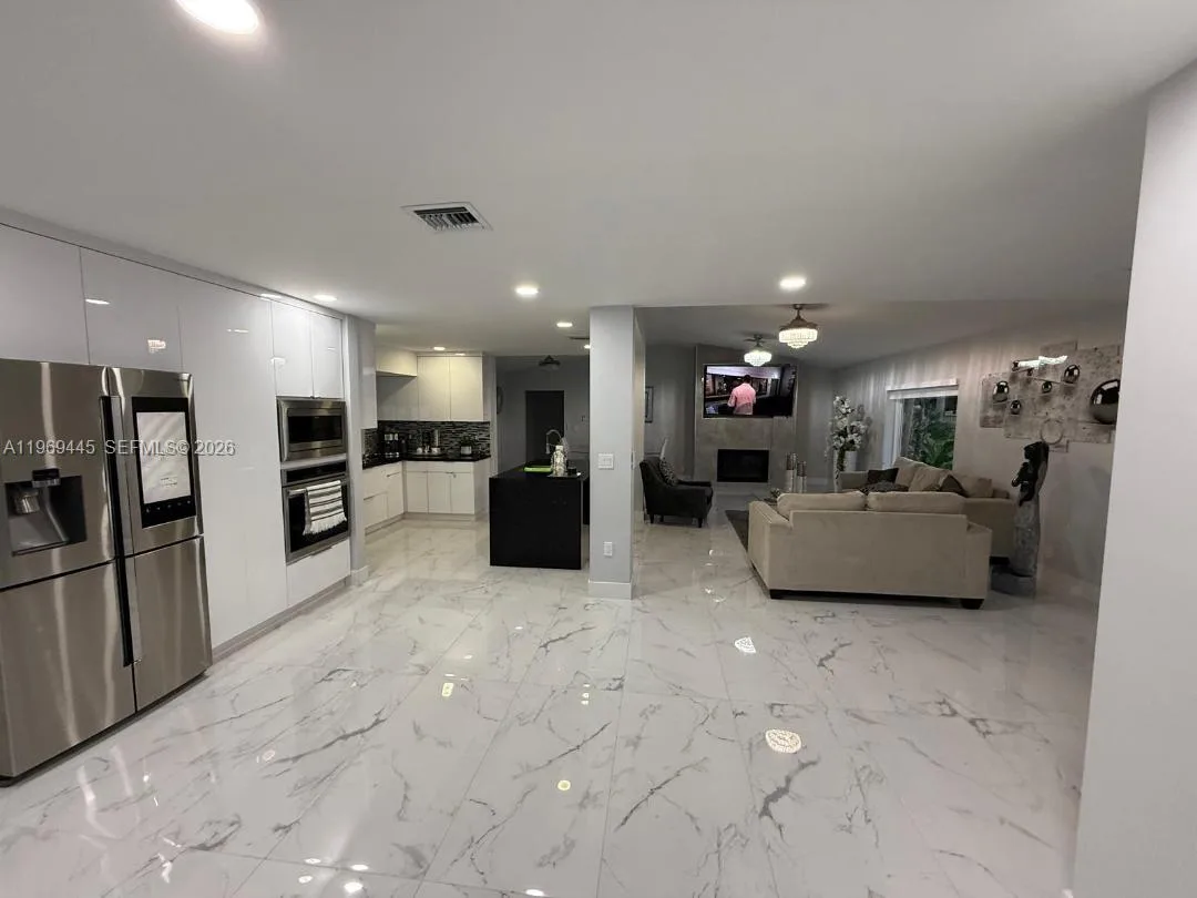 15750 SW 216th St, Miami, FL 33170 photo 8