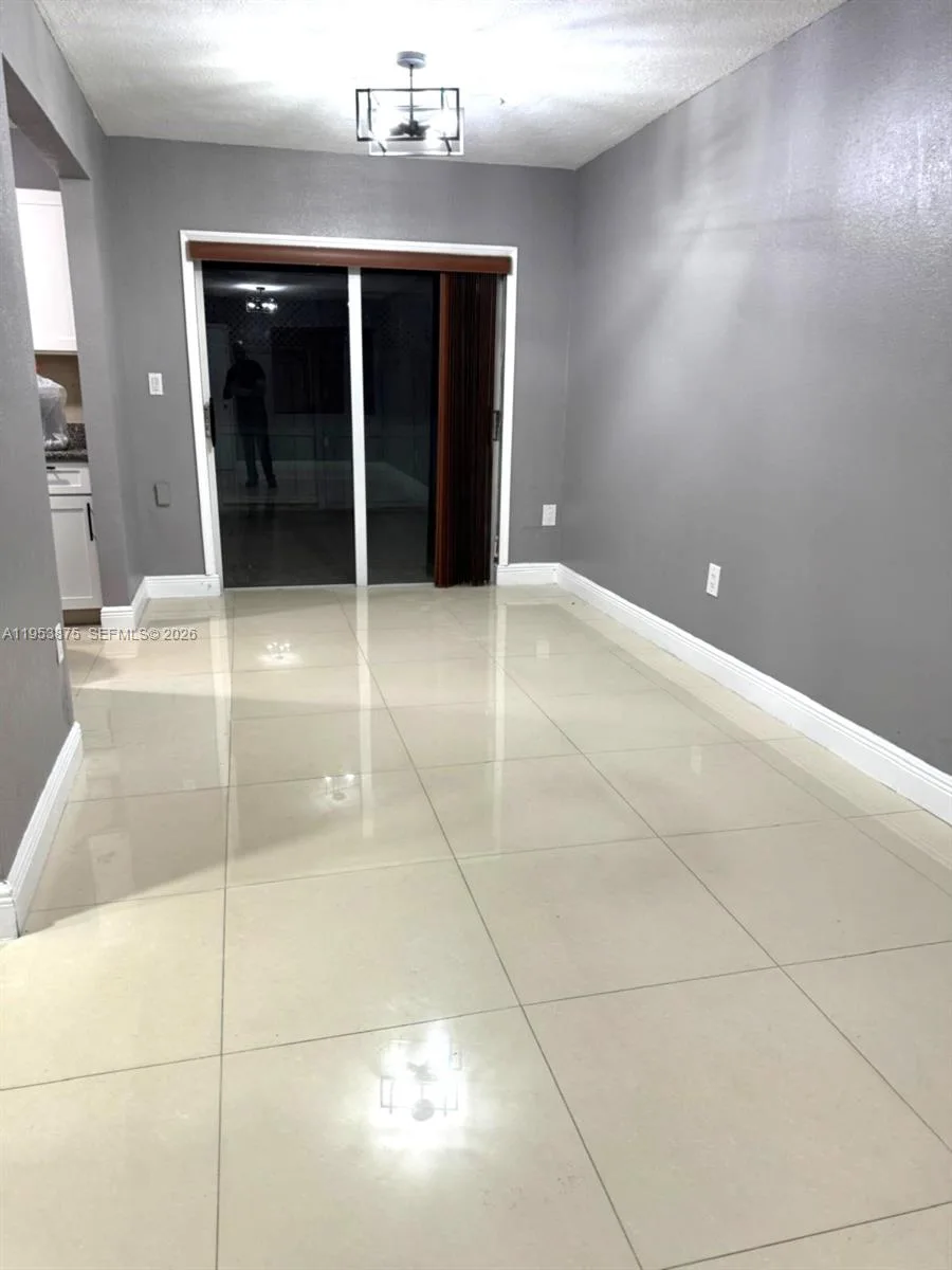 5461 W 24th Ave # 25, Hialeah, FL 33016 photo 9