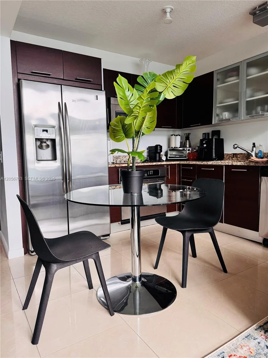 41 SE 5th # 2204, Miami, FL 33131 photo 6