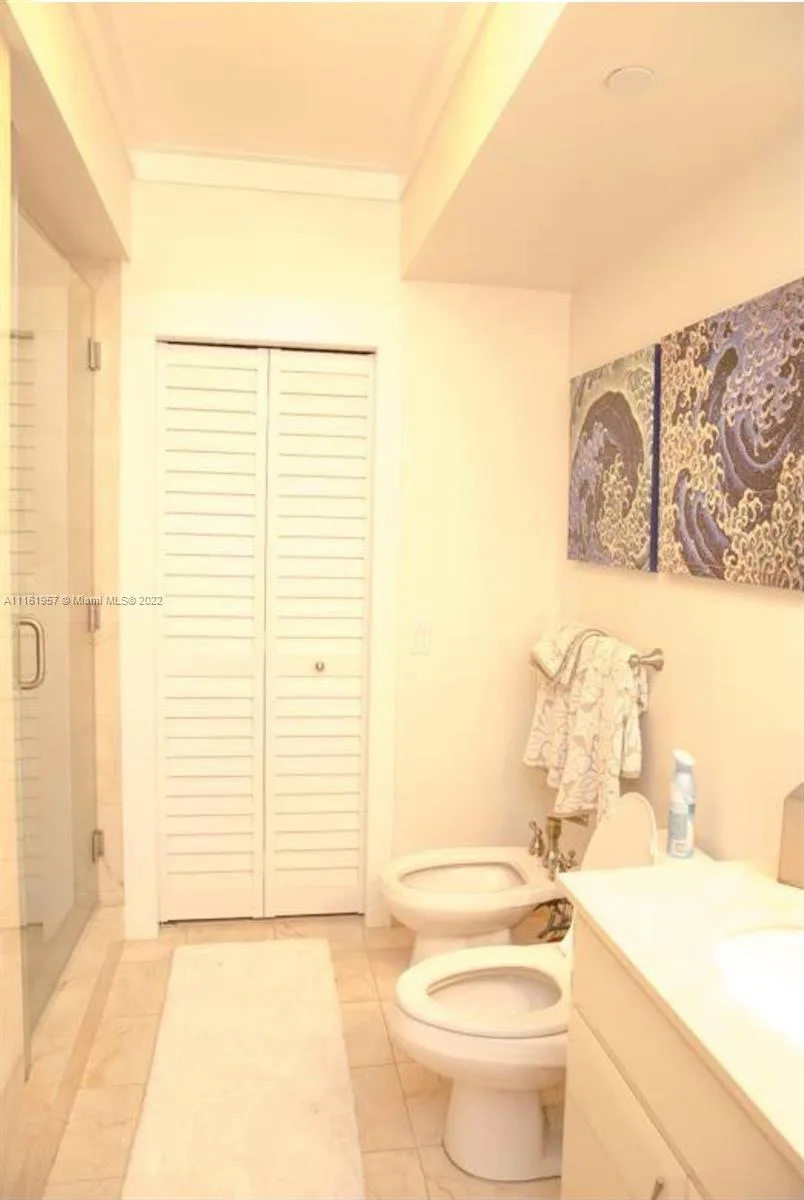 6365 Collins Ave # 2409, Miami Beach, FL 33141 photo 12