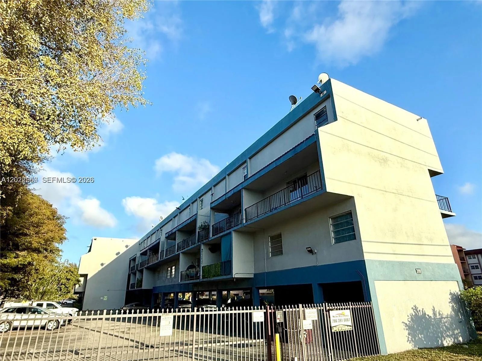 399 NW 72nd Ave # 211, Miami, FL 33126