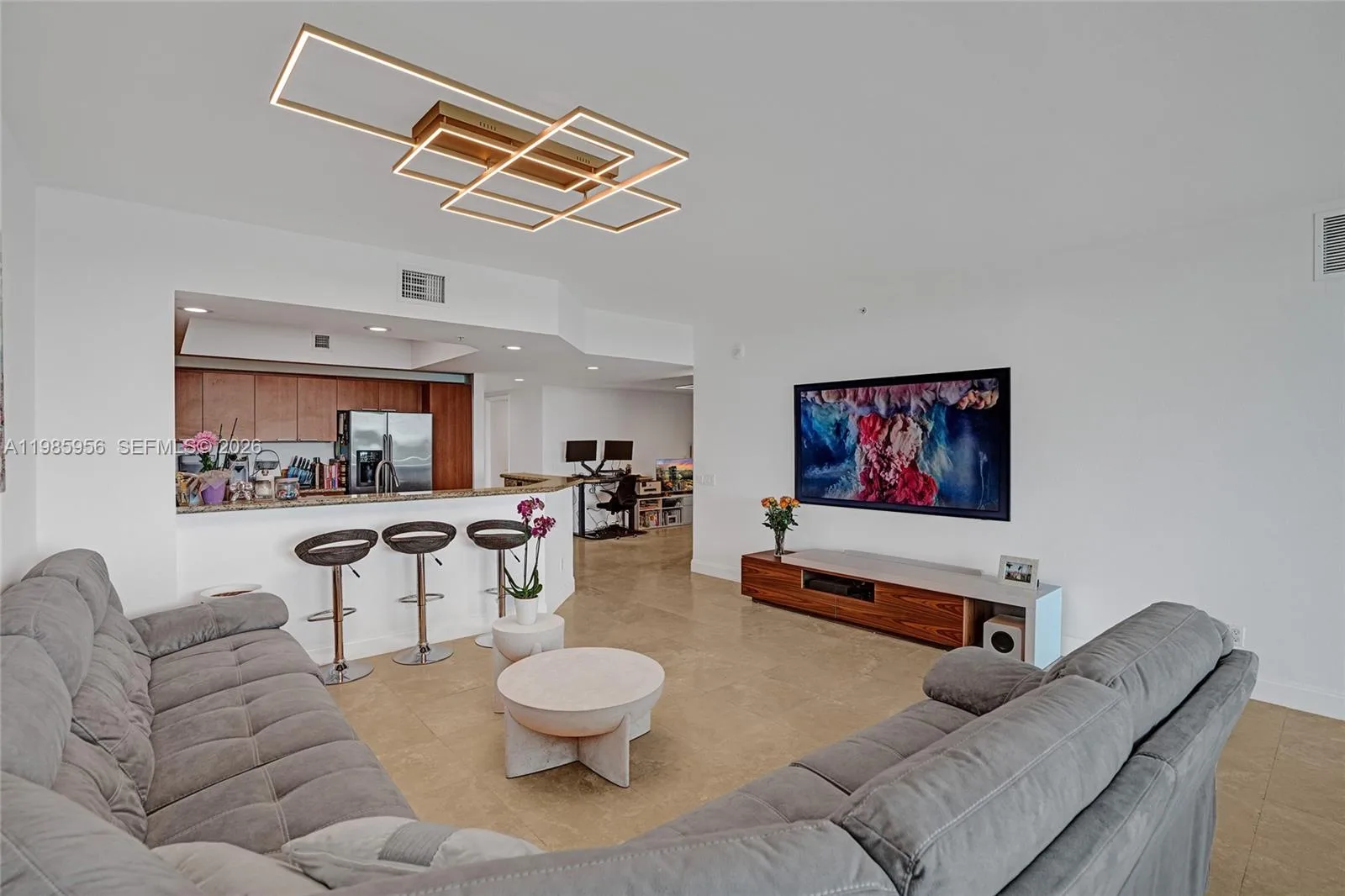 14951 Royal Oaks Ln # 803, North Miami, FL 33181 photo 8