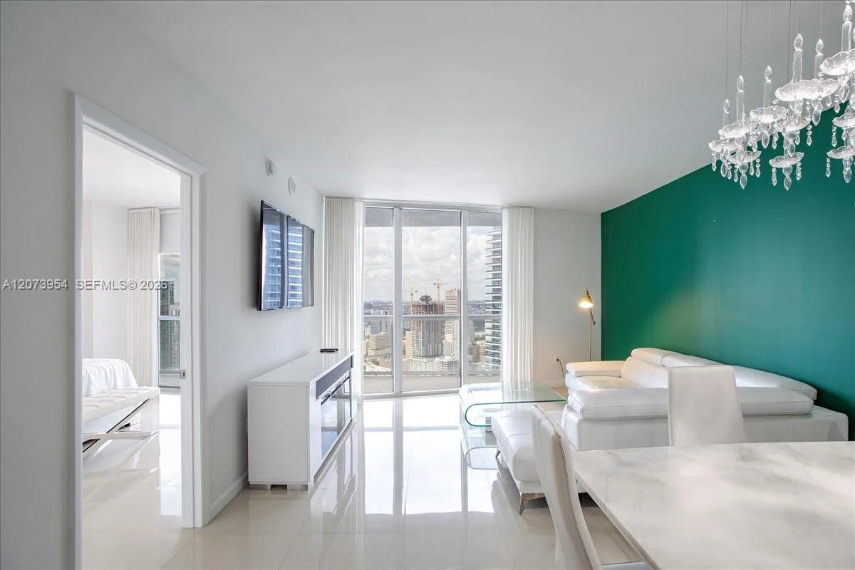465 Brickell Ave # 4306, Miami, FL 33131