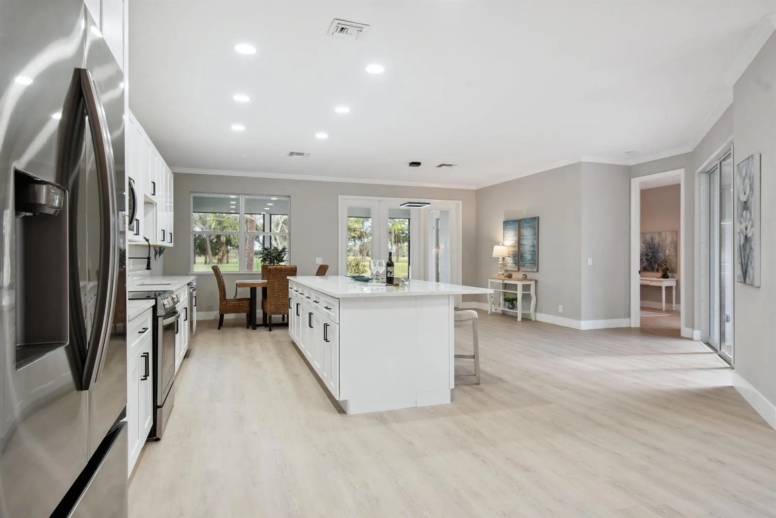 1018 CAROLINA Circle SW, Vero Beach, FL 32962 photo 11