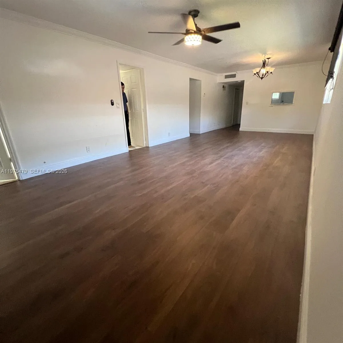 109 SW 1st Ave, Hallandale Beach, FL 33009 photo 10