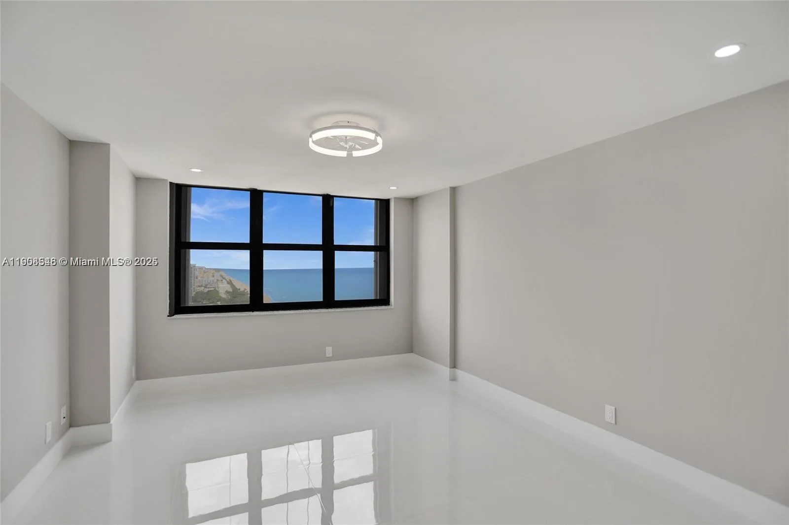 2301 S Ocean Dr # 2404, Hollywood, FL 33019 photo 12