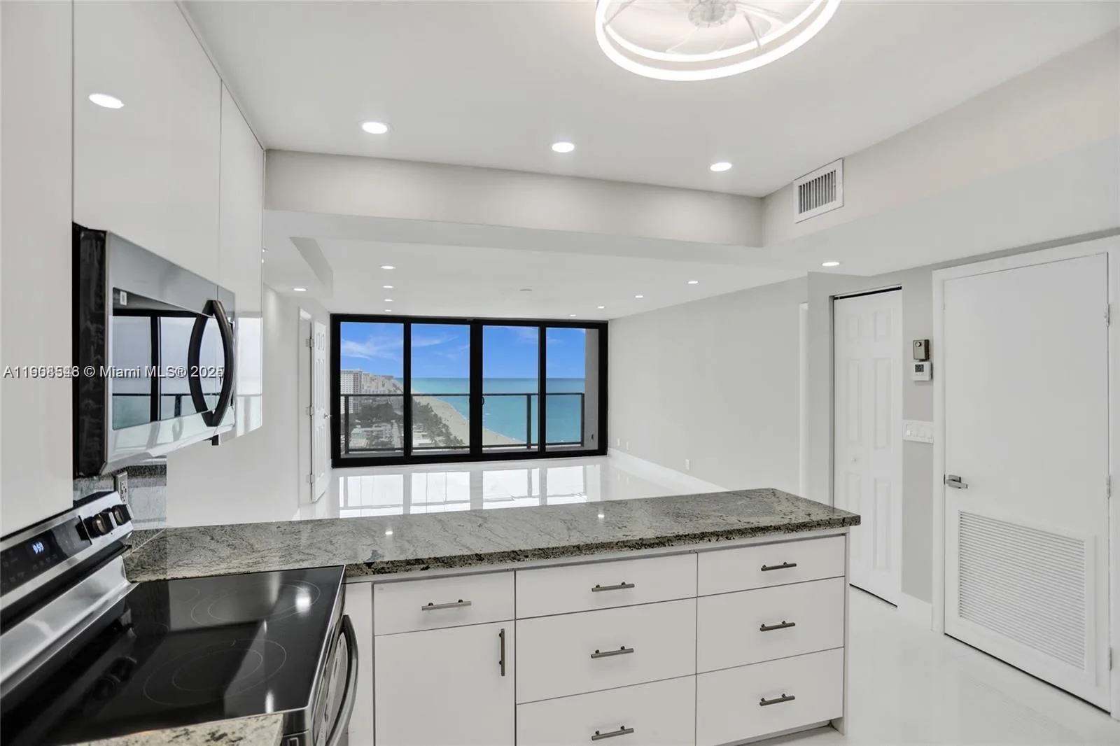 2301 S Ocean Dr # 2404, Hollywood, FL 33019 photo 3