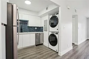 3244 NW 84th Avenue, Sunrise, FL 33351 photo 3