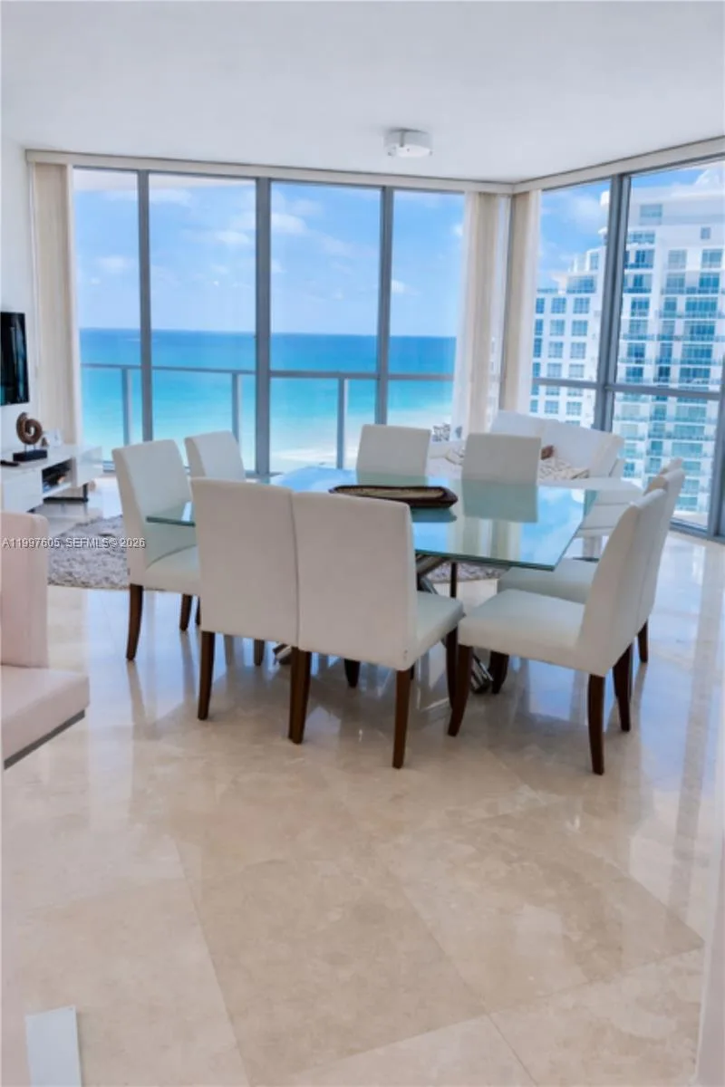 3101 S Ocean Dr # 2406, Hollywood, FL 33019