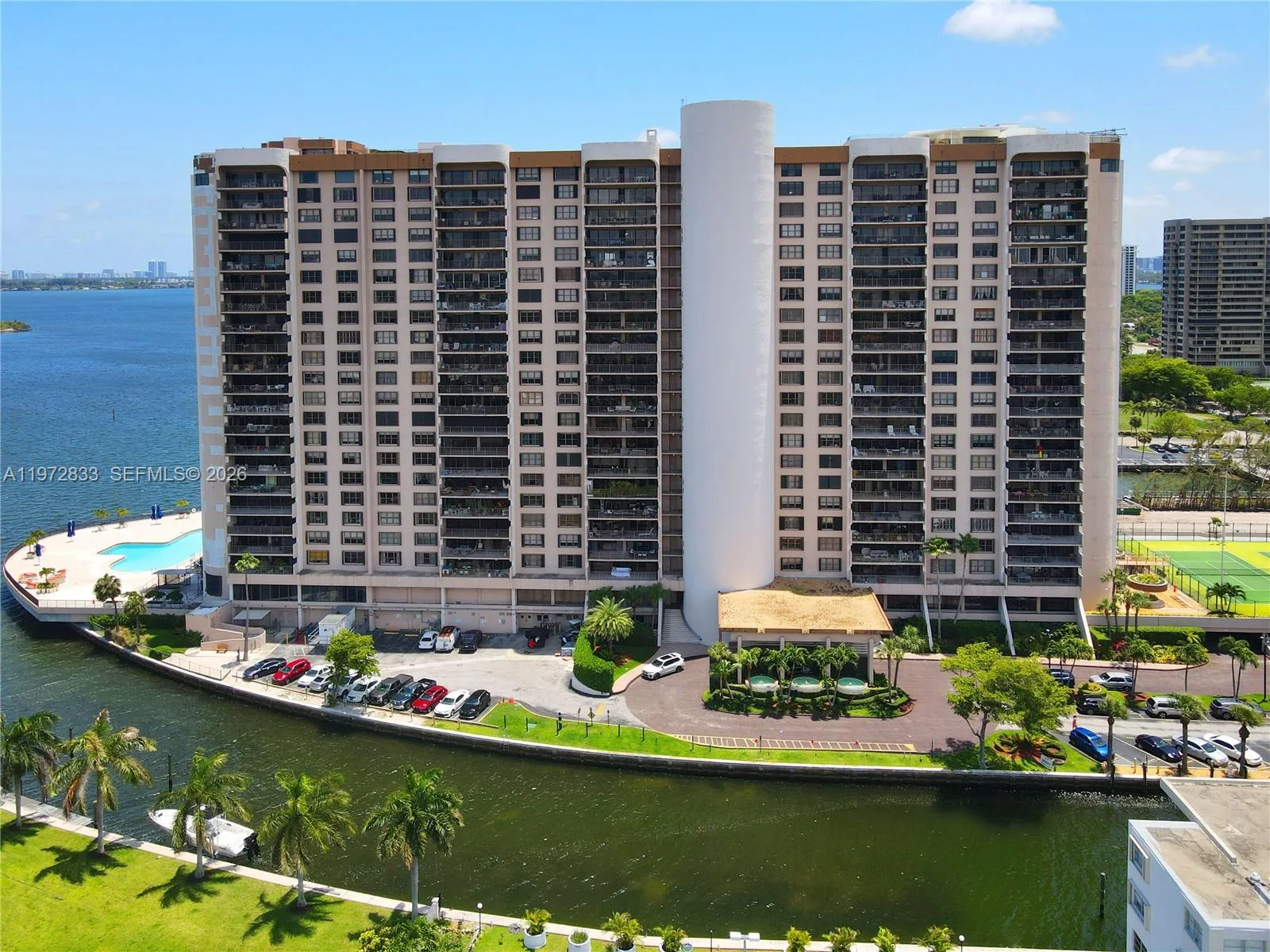 1800 NE 114th St # 711, Miami, FL 33181