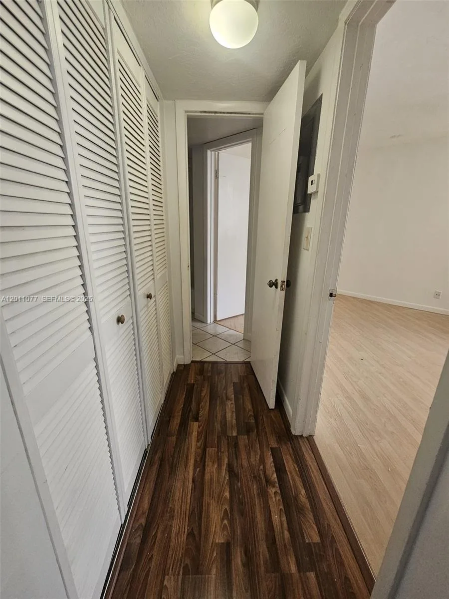 211 Lake Pointe Dr # 108, Oakland Park, FL 33309 photo 12