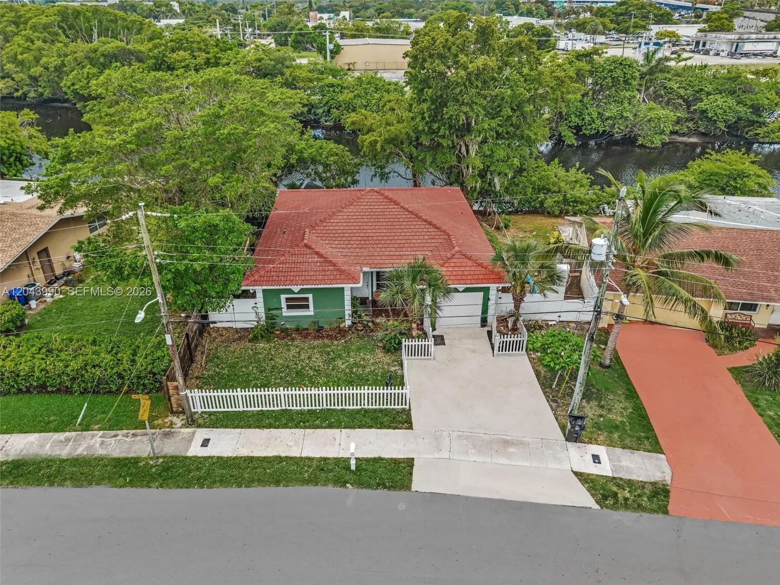 1800 NW 3rd Ct, Fort Lauderdale, FL 33311 photo 3