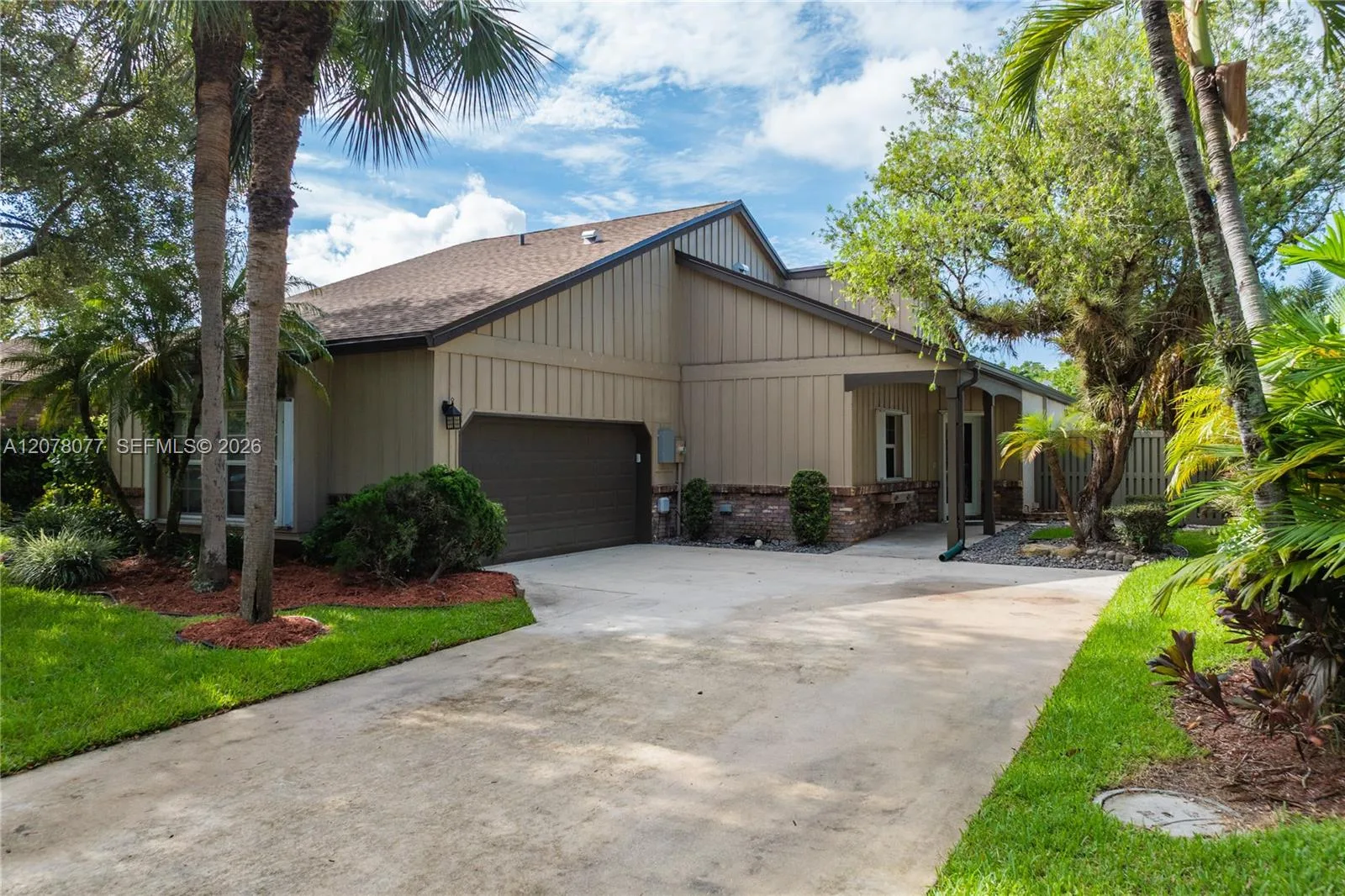 6526 Windsor Dr, Parkland, FL 33067