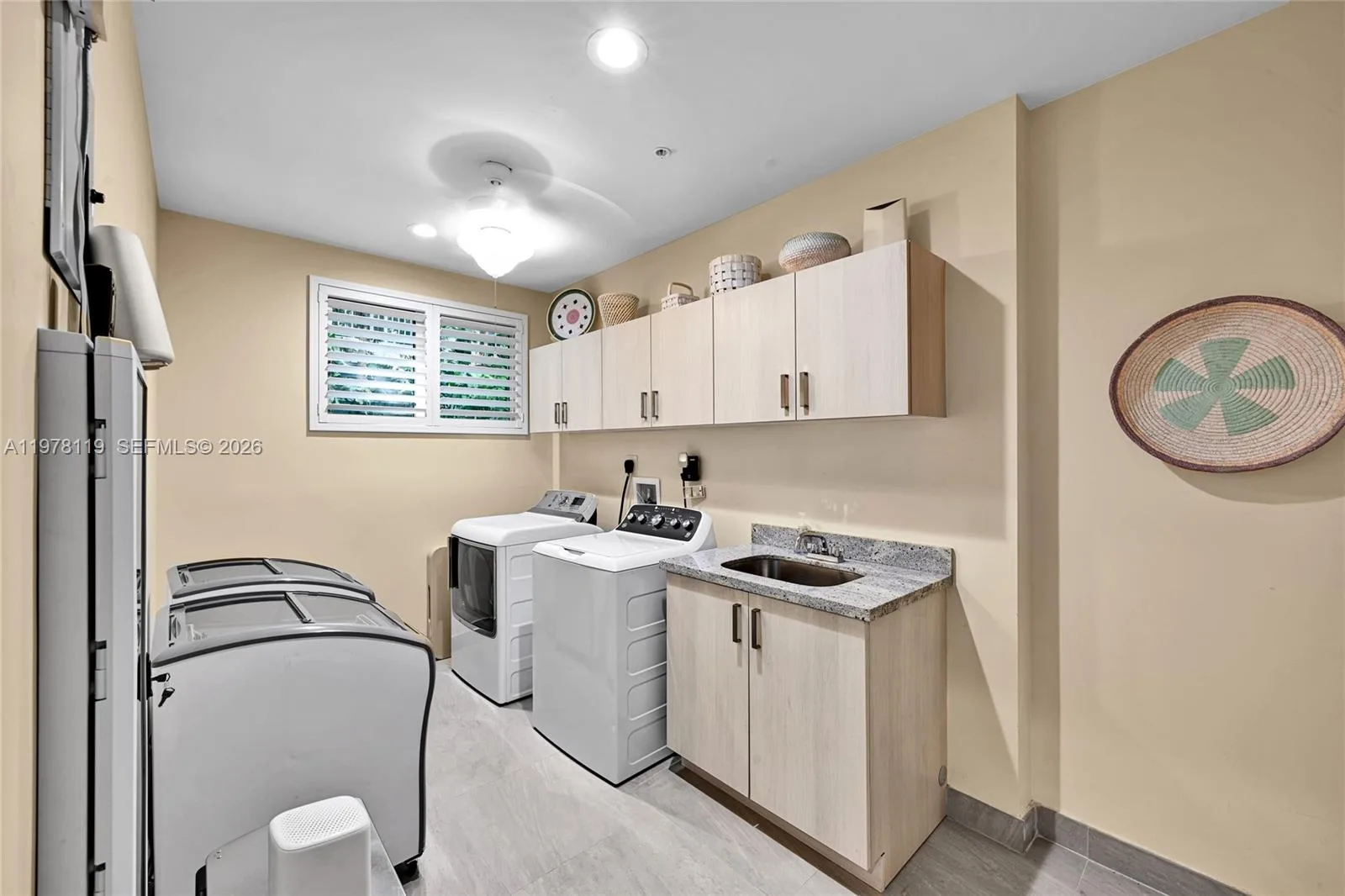 346 Elm St # A-10, Hollywood, FL 33019 photo 10
