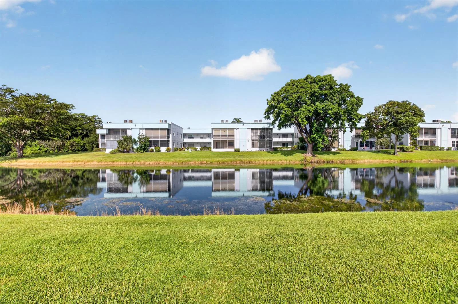 449 MONACO J, Delray Beach, FL 33446 photo 3