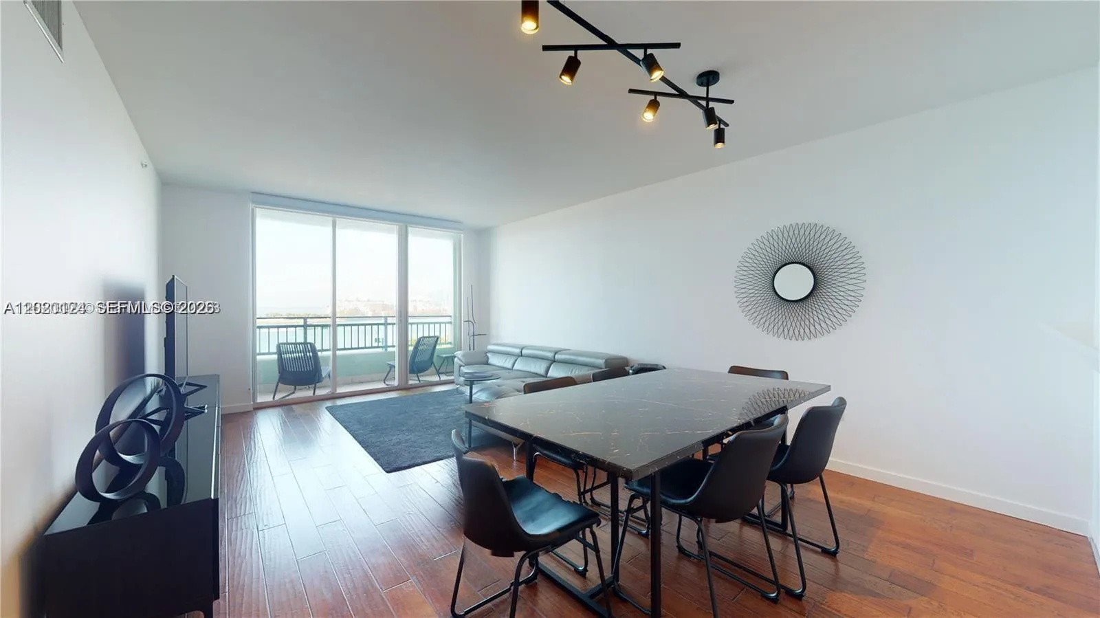 90 Alton Rd # 908, Miami Beach, FL 33139 photo 2