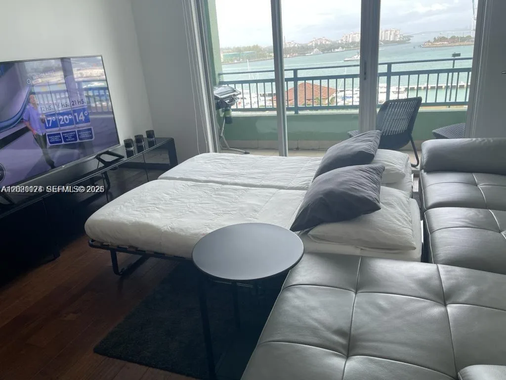 90 Alton Rd # 908, Miami Beach, FL 33139 photo 6