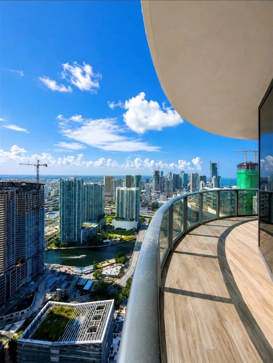 801 S Miami Ave # 5509, Miami, FL 33130