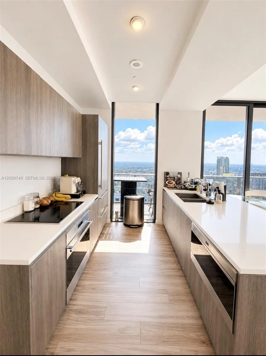 801 S Miami Ave # 5509, Miami, FL 33130 photo 7