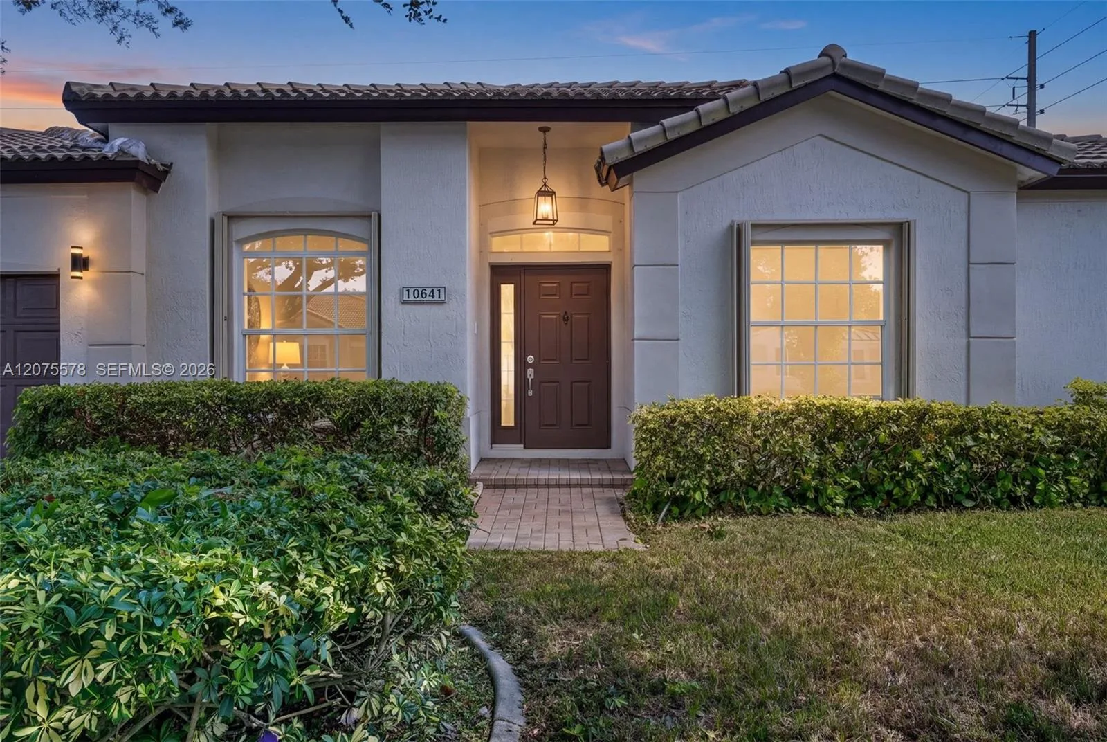 10641 SW 20th Ct, Miramar, FL 33025 photo 2
