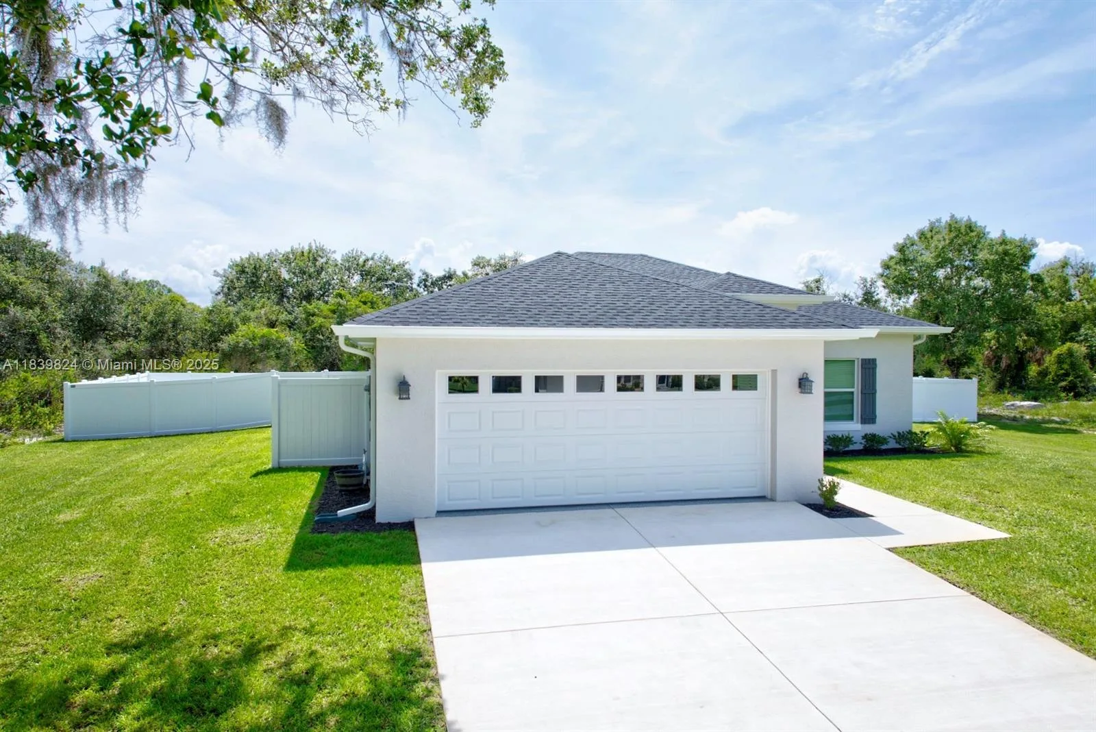 2724 Duane Palmer Boulevard, Sebring, FL 33876 photo 2