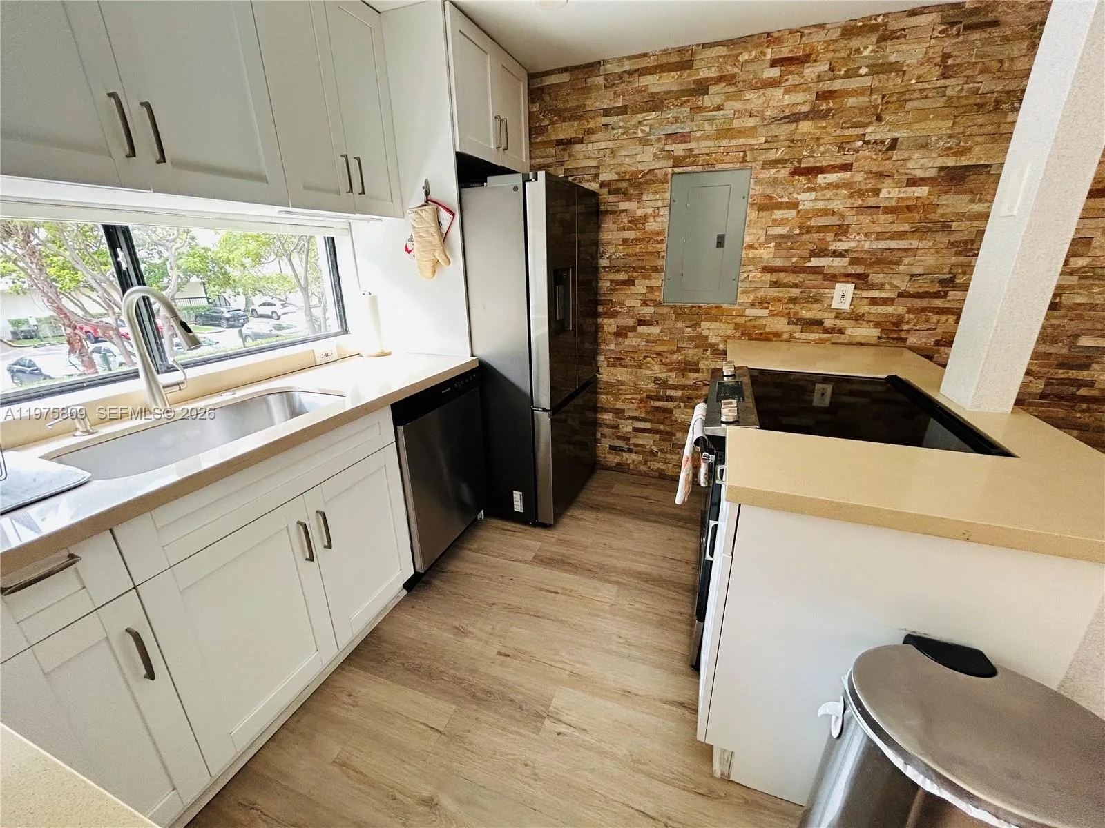 17021 N Bay Rd # 219, Sunny Isles Beach, FL 33160 photo 4