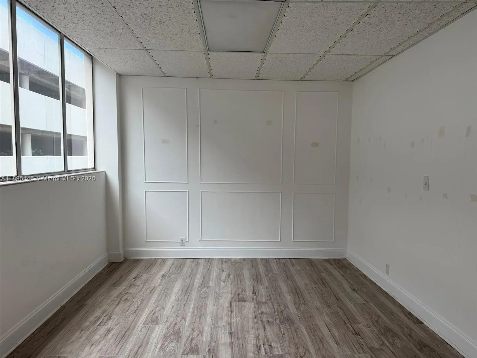 299 Alhambra Cir # 321, Coral Gables, FL 33134 photo 3