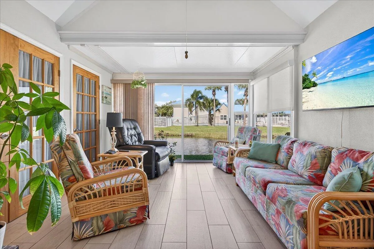 1827 Aynsley Way # 4, Vero Beach, FL 32966 — zdjęcie 3