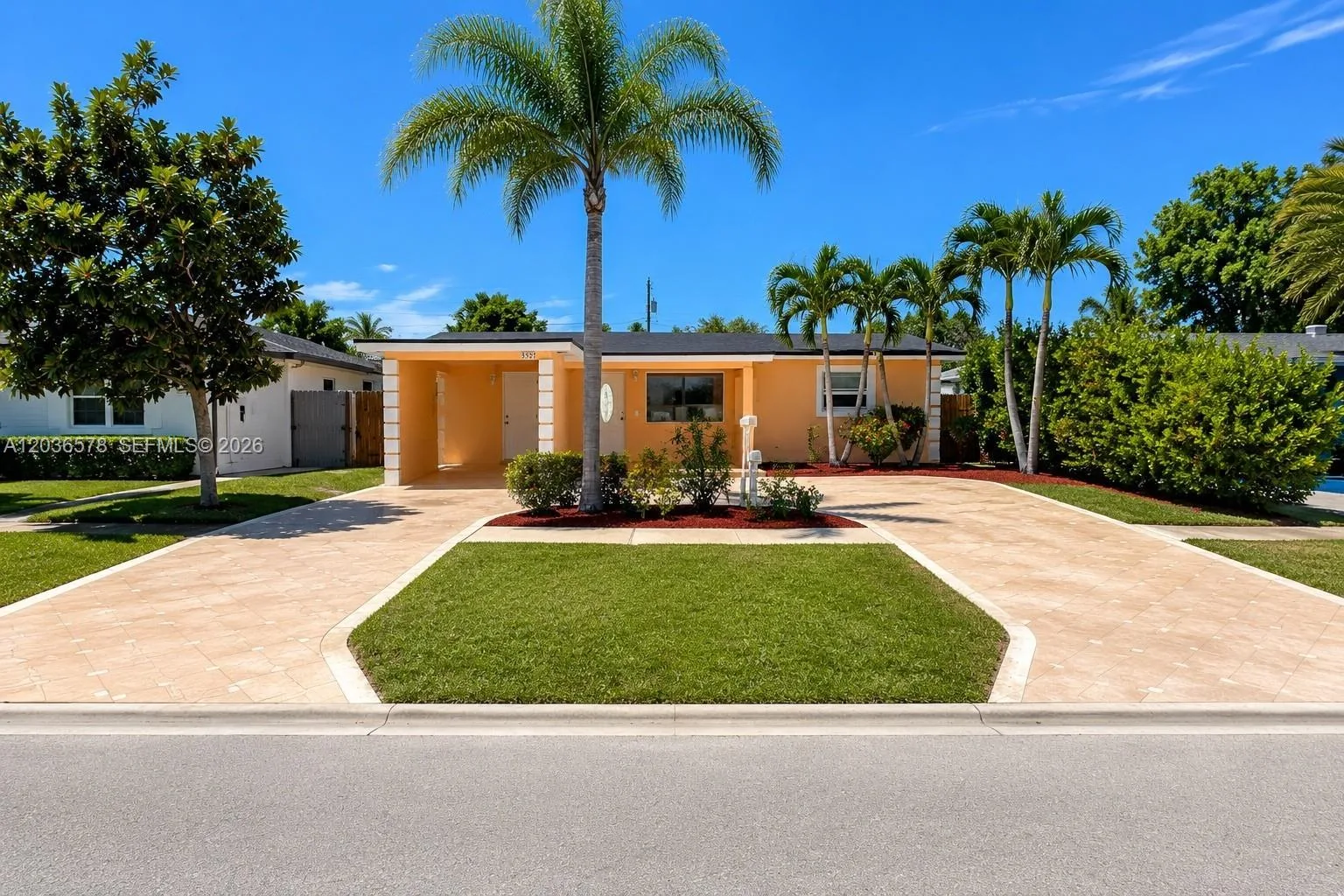 3327 Taft St, Hollywood, FL 33021