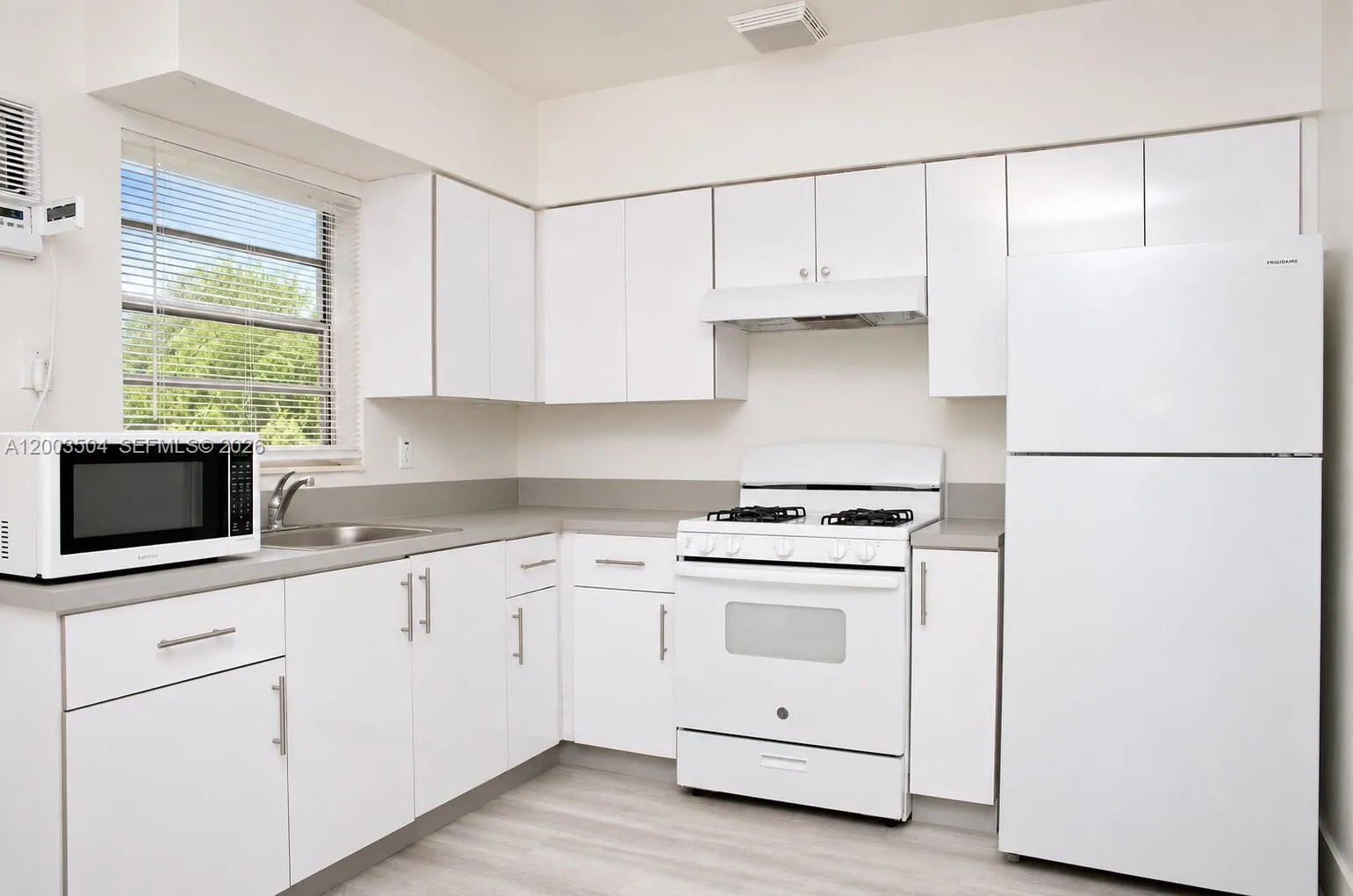 2206 Fillmore St #1-10, Hollywood, FL 33020 photo 12
