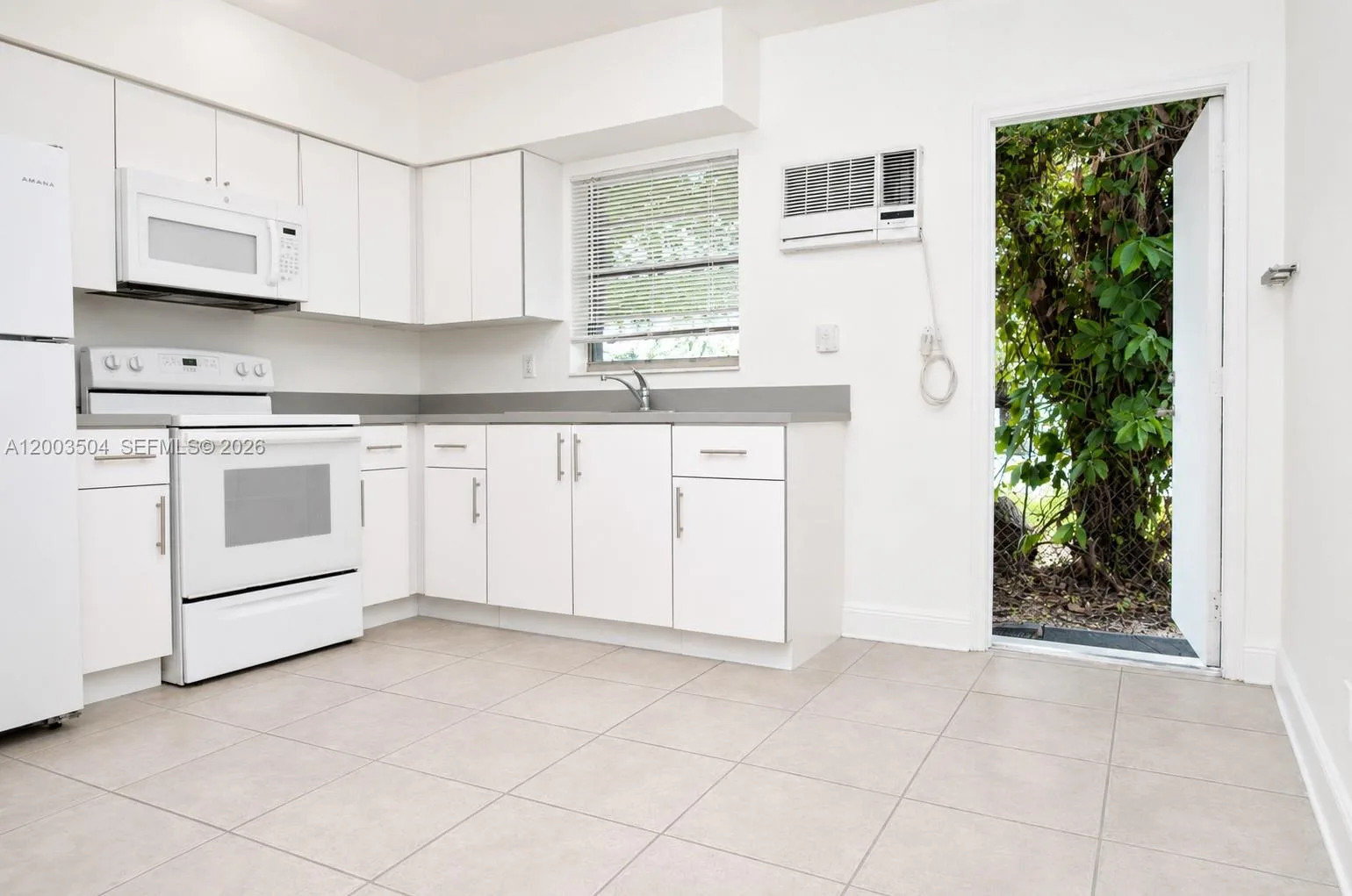 2206 Fillmore St #1-10, Hollywood, FL 33020 photo 9