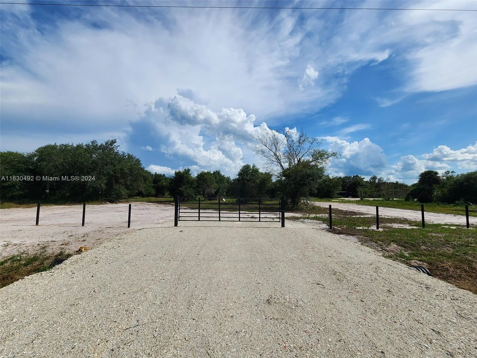 18982 NW 292 st, Other City - In The State Of Florida, FL 34972