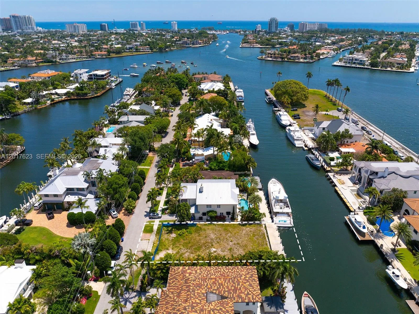 1776 SE 9th St, Fort Lauderdale, FL 33316 photo 3