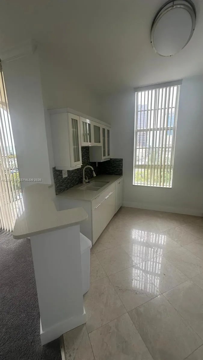 520 SE 5th Ave # 1710, Fort Lauderdale, FL 33301 photo 3