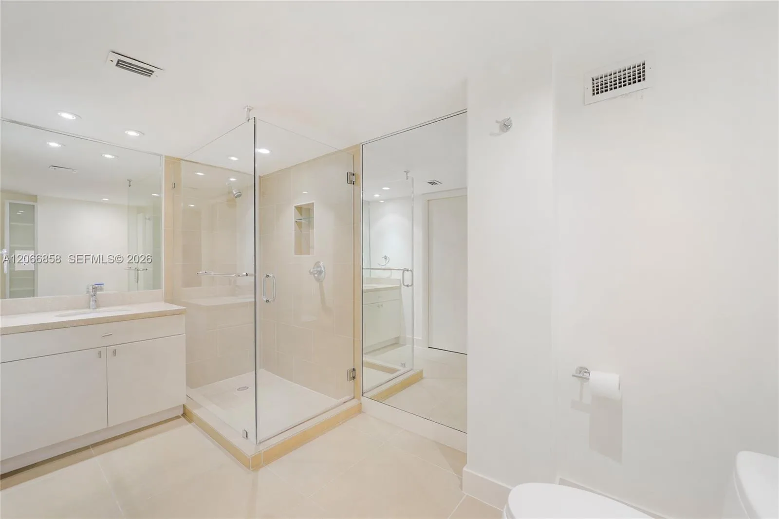 210 Sea View Dr # 409, Key Biscayne, FL 33149 photo 11