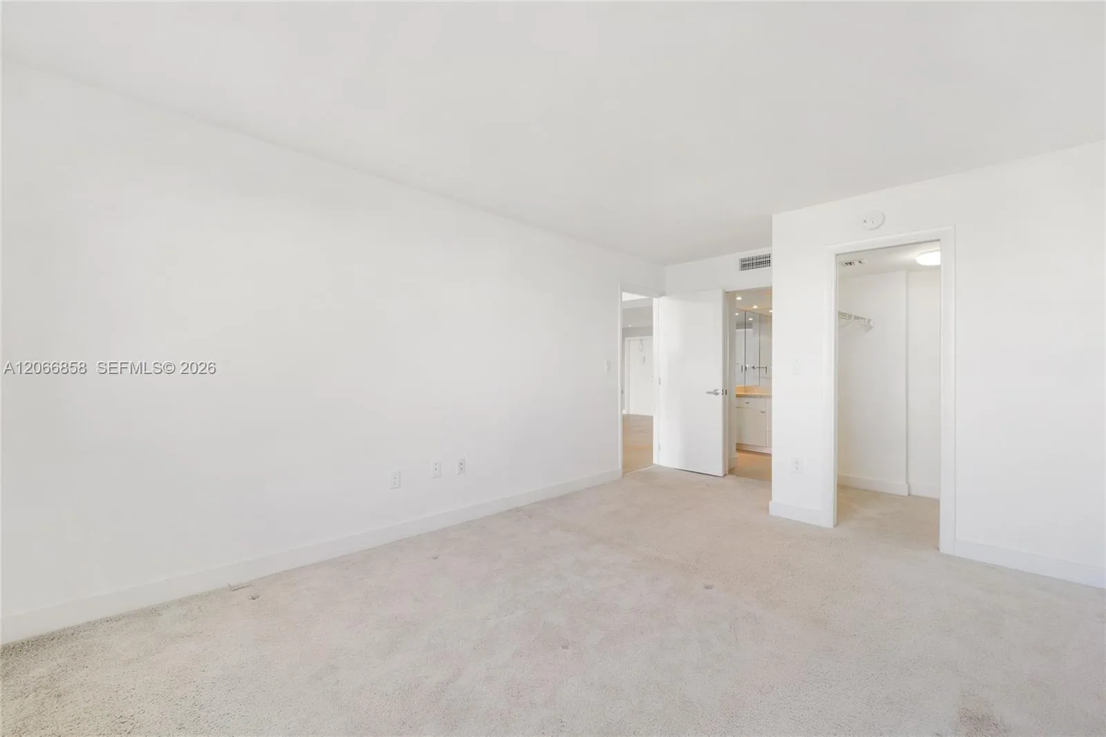 210 Sea View Dr # 409, Key Biscayne, FL 33149 photo 5