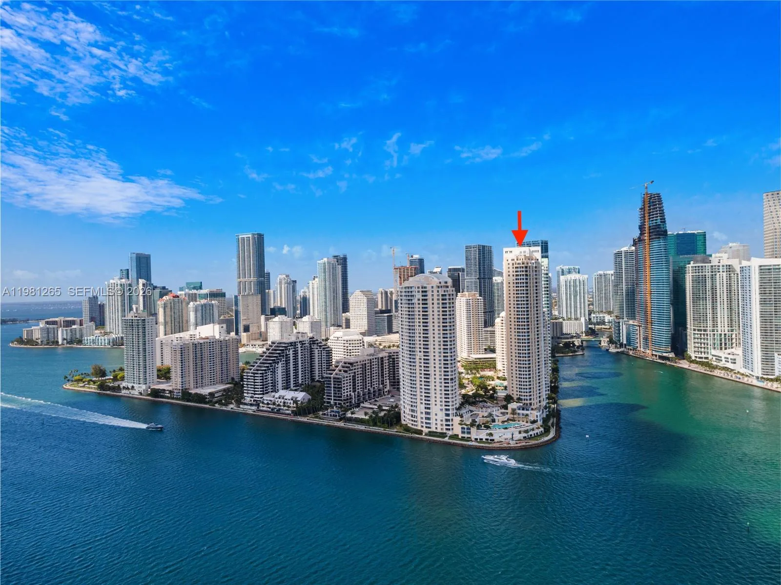 848 BRICKELL KEY DR # 903, Miami, FL 33131 photo 2