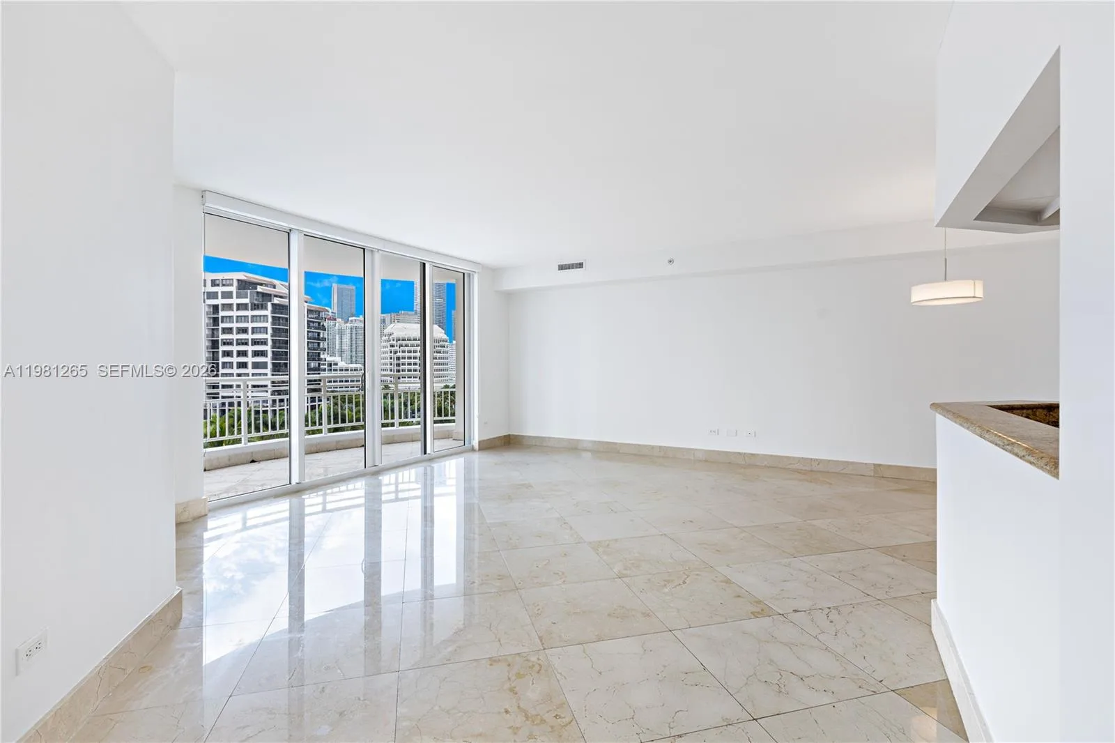 848 BRICKELL KEY DR # 903, Miami, FL 33131 photo 9