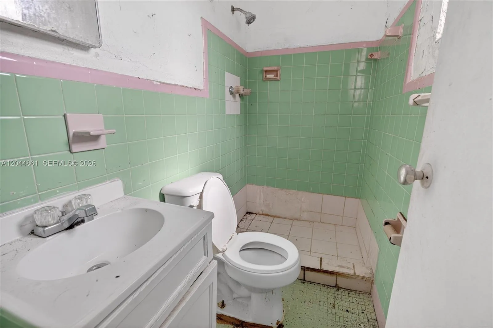 1847 NW 111th St, Miami, FL 33167 photo 13