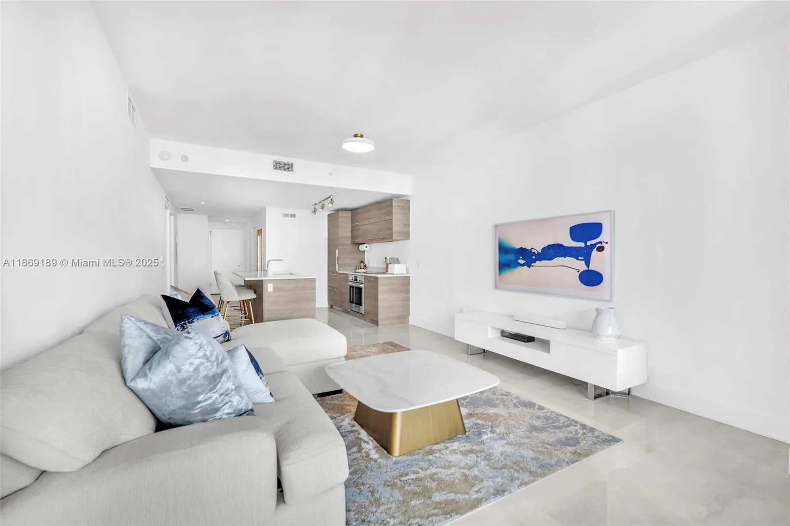 650 NE 32nd St # 1402, Miami, FL 33137 photo 6