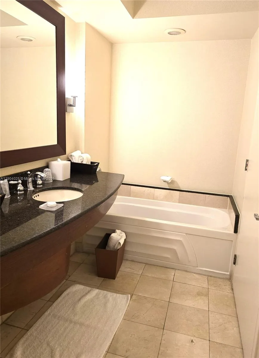 18001 Collins Ave # 1608, Sunny Isles Beach, FL 33160 photo 8