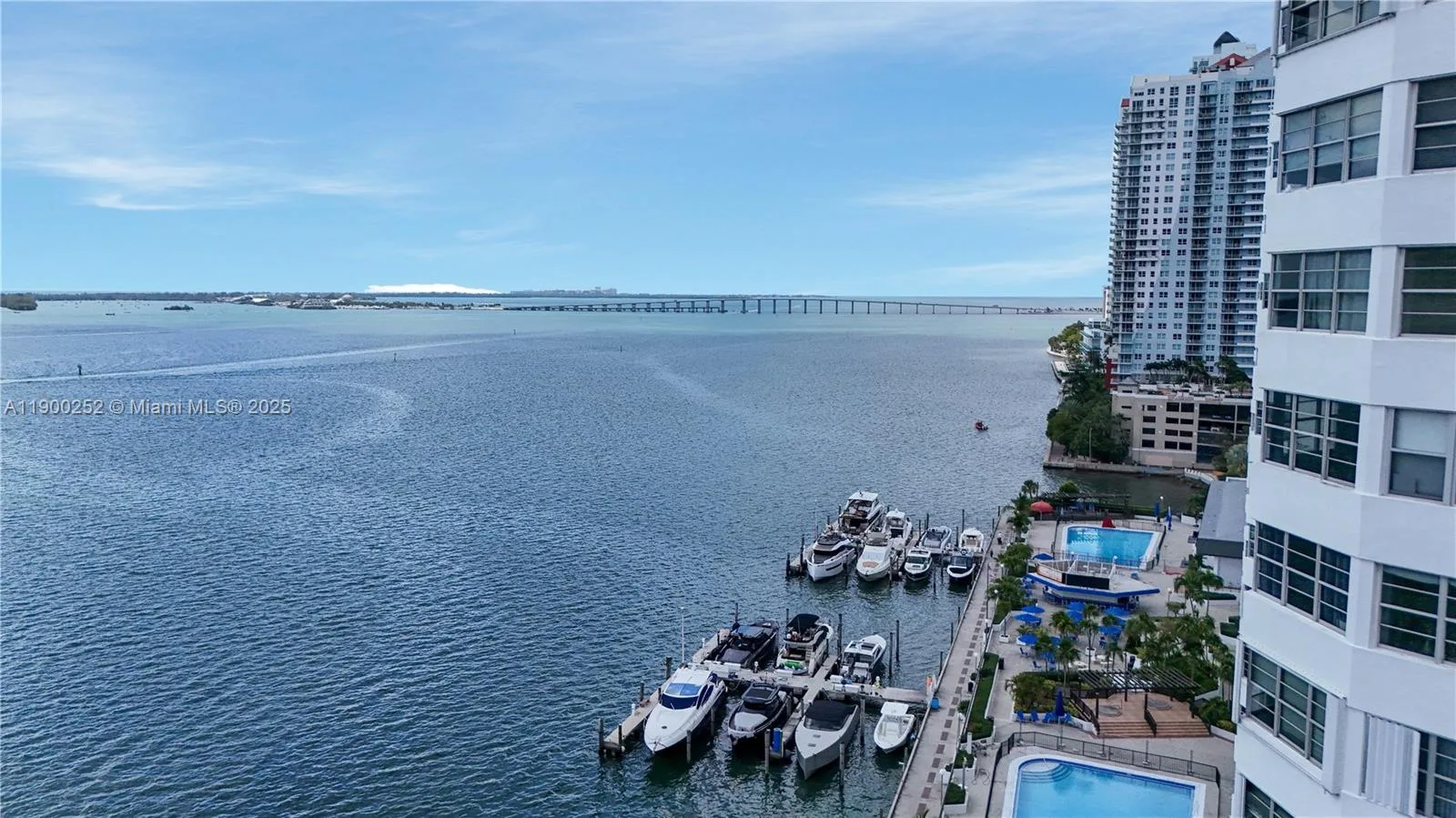 801 Brickell Bay Dr # 1070, Miami, FL 33131