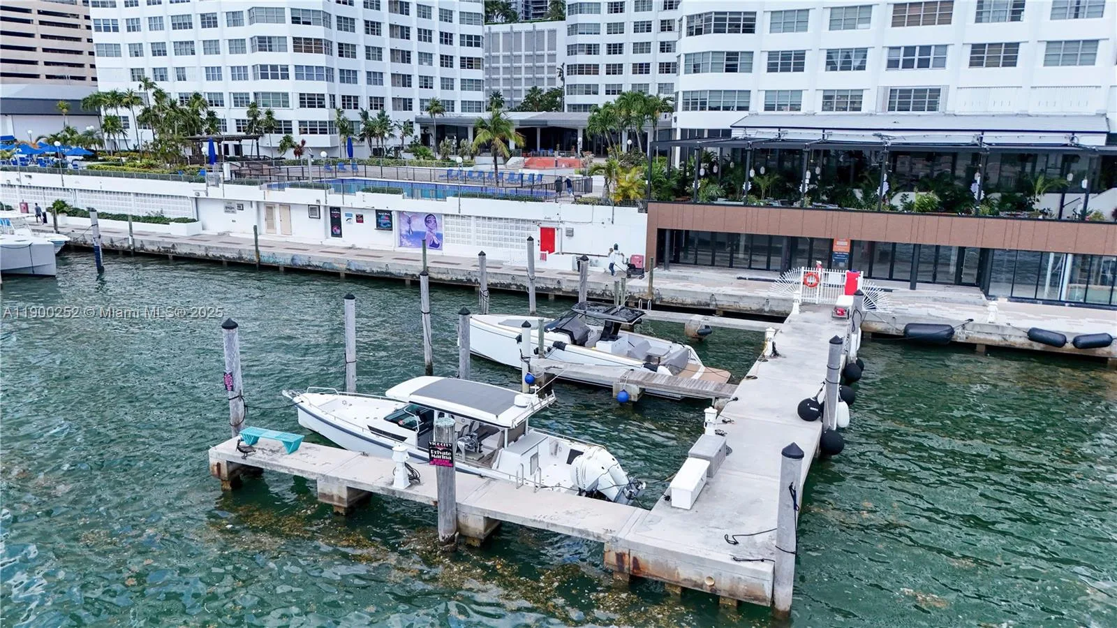 801 Brickell Bay Dr # 1070, Miami, FL 33131 photo 6
