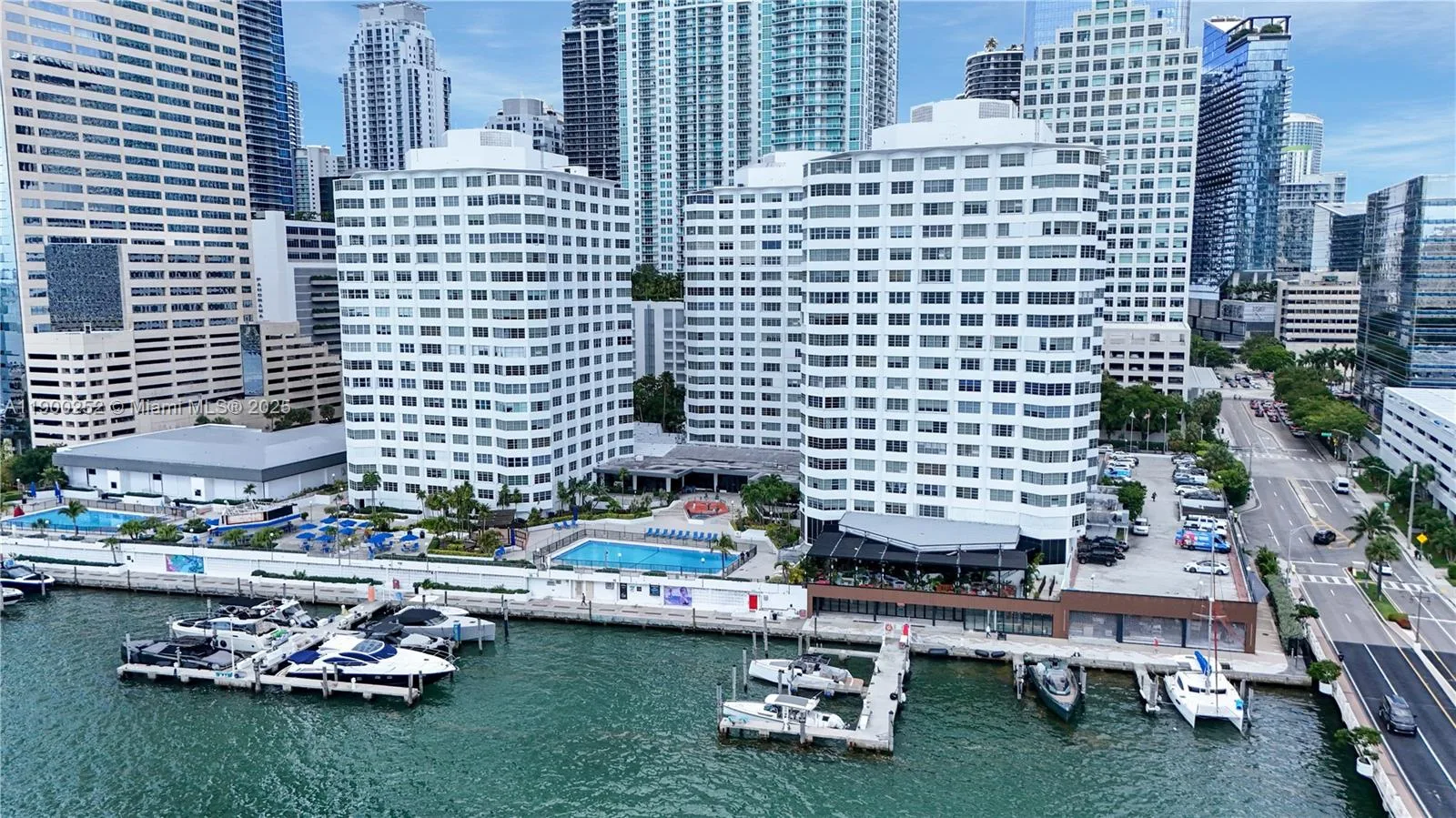 801 Brickell Bay Dr # 1070, Miami, FL 33131 photo 7