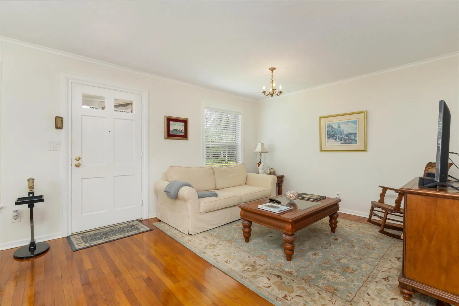 816 Avon Road, West Palm Beach, FL 33401 photo 3