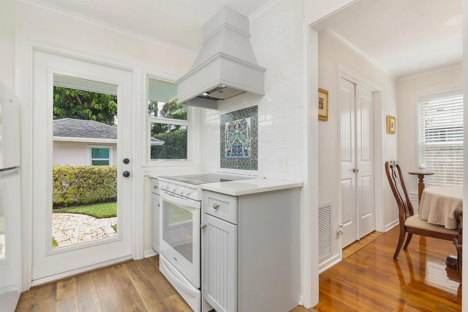 816 Avon Road, West Palm Beach, FL 33401 photo 9