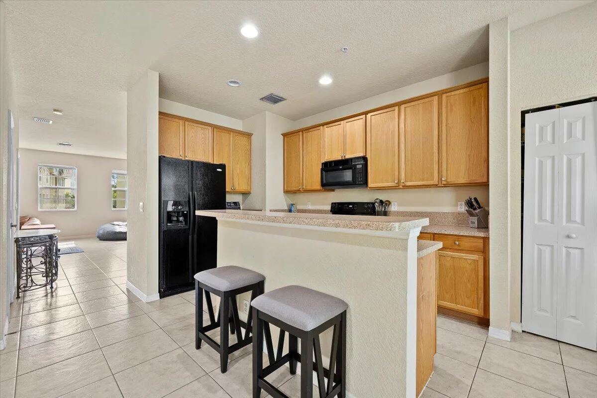 335 E Thatch Palm Circle # 104, Jupiter, FL 33458 photo 11