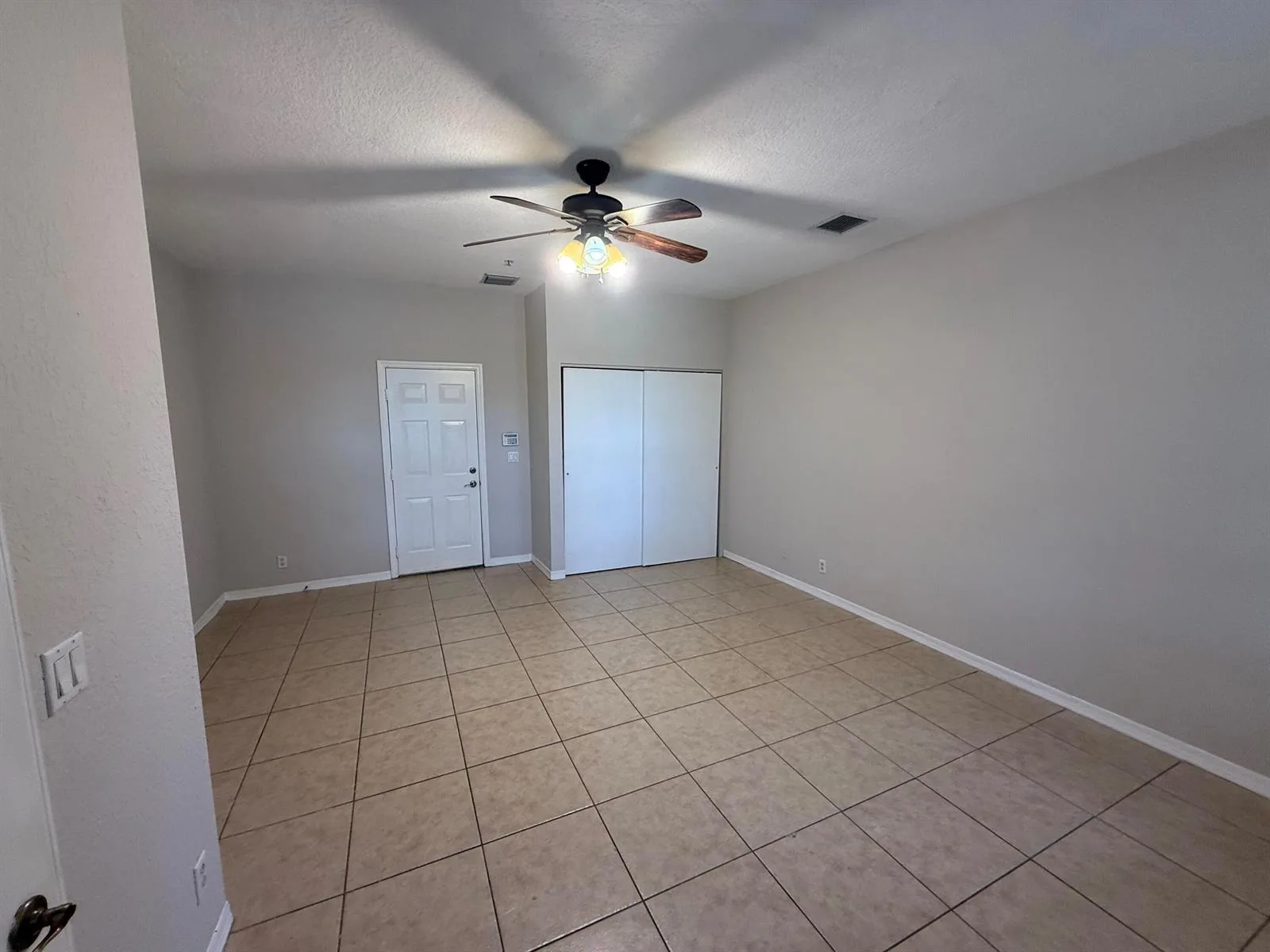 335 E Thatch Palm Circle # 104, Jupiter, FL 33458 photo 7